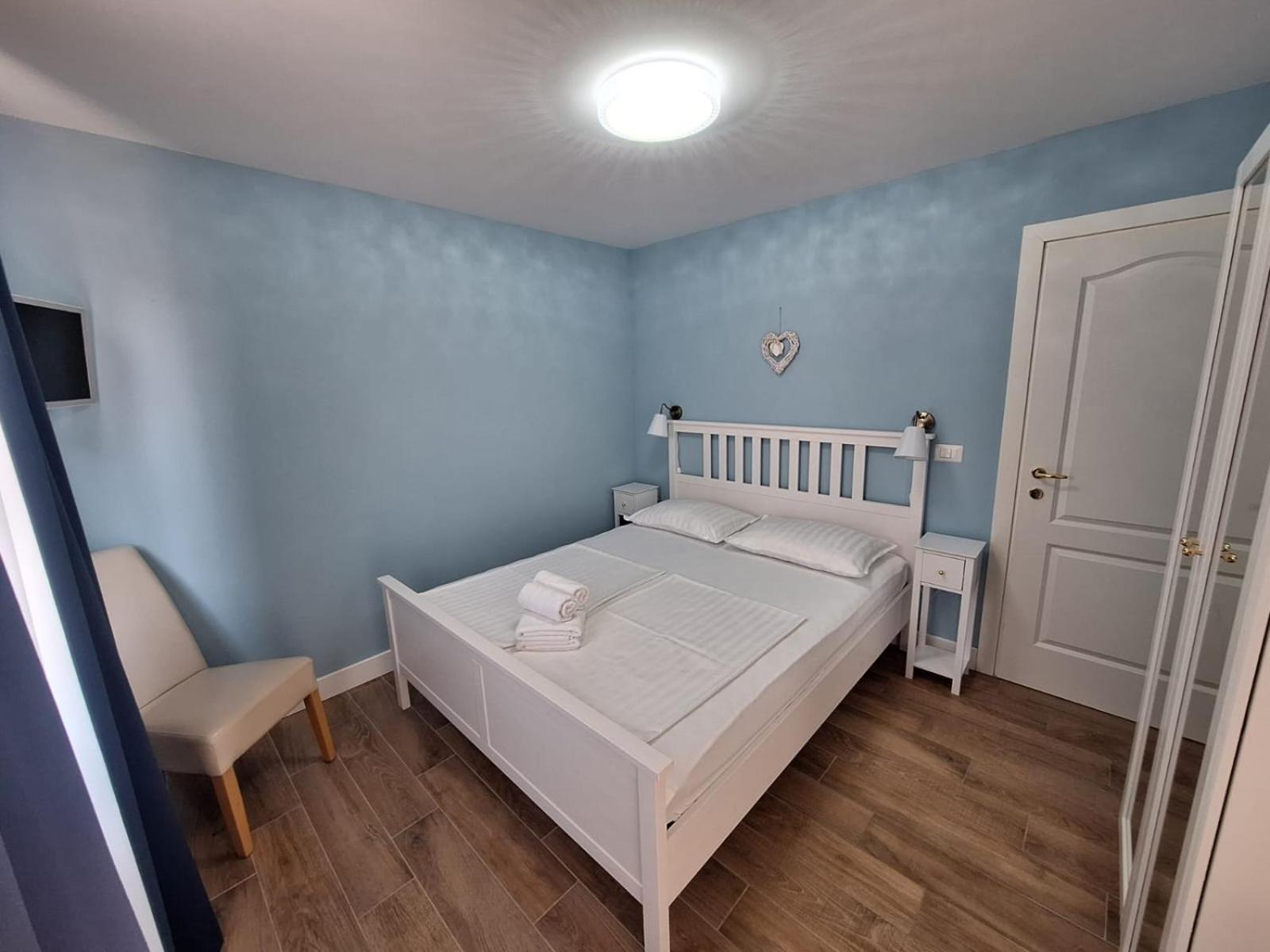 Villa "Pied-A-Terre" Residence & Spa Umag Exteriör bild